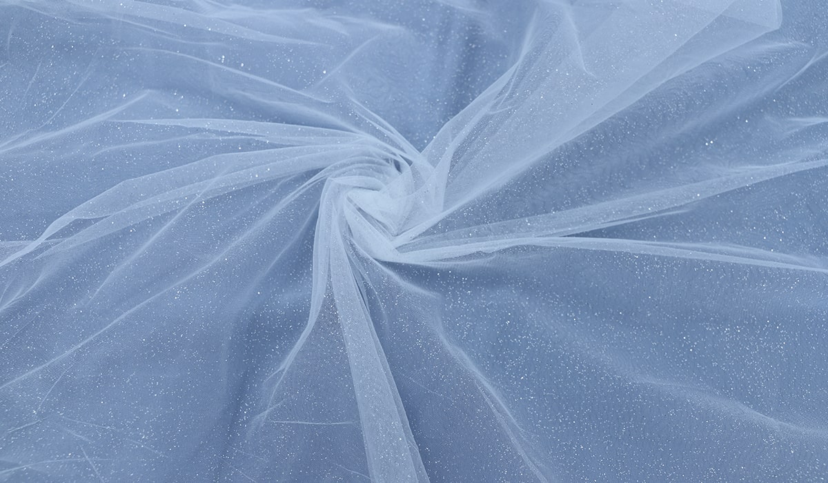 Tulle fabric: what it is, characteristics, uses and more