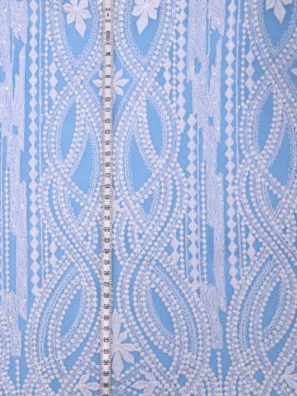 Ivory Embroidered Lace 132 cm / 52"