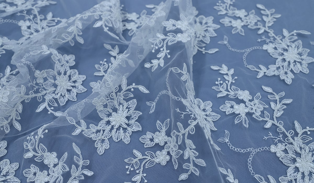 Glam up your Bridal Outfits with Exquisite Lace